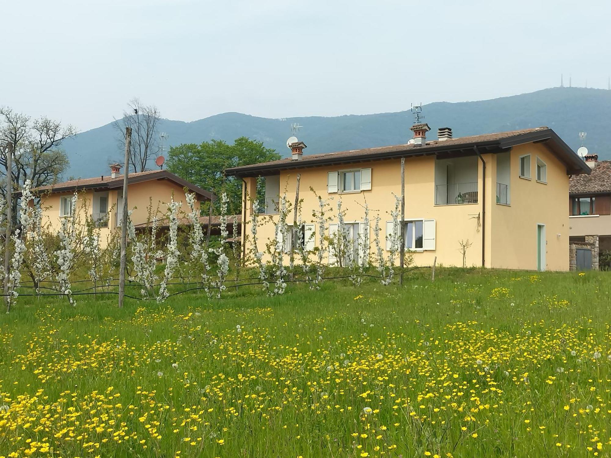 Appartement Cascina Legnago Trilocale A 6 Chilometri Da Salo' à Villanuova sul clisi Extérieur photo
