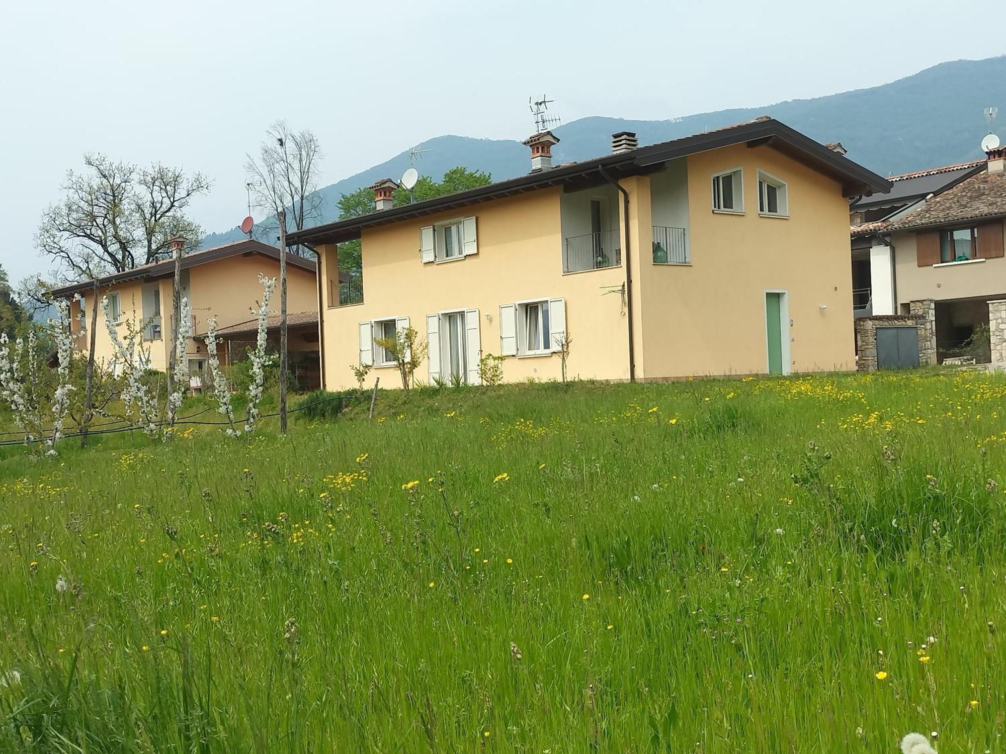 Appartement Cascina Legnago Trilocale A 6 Chilometri Da Salo' à Villanuova sul clisi Extérieur photo