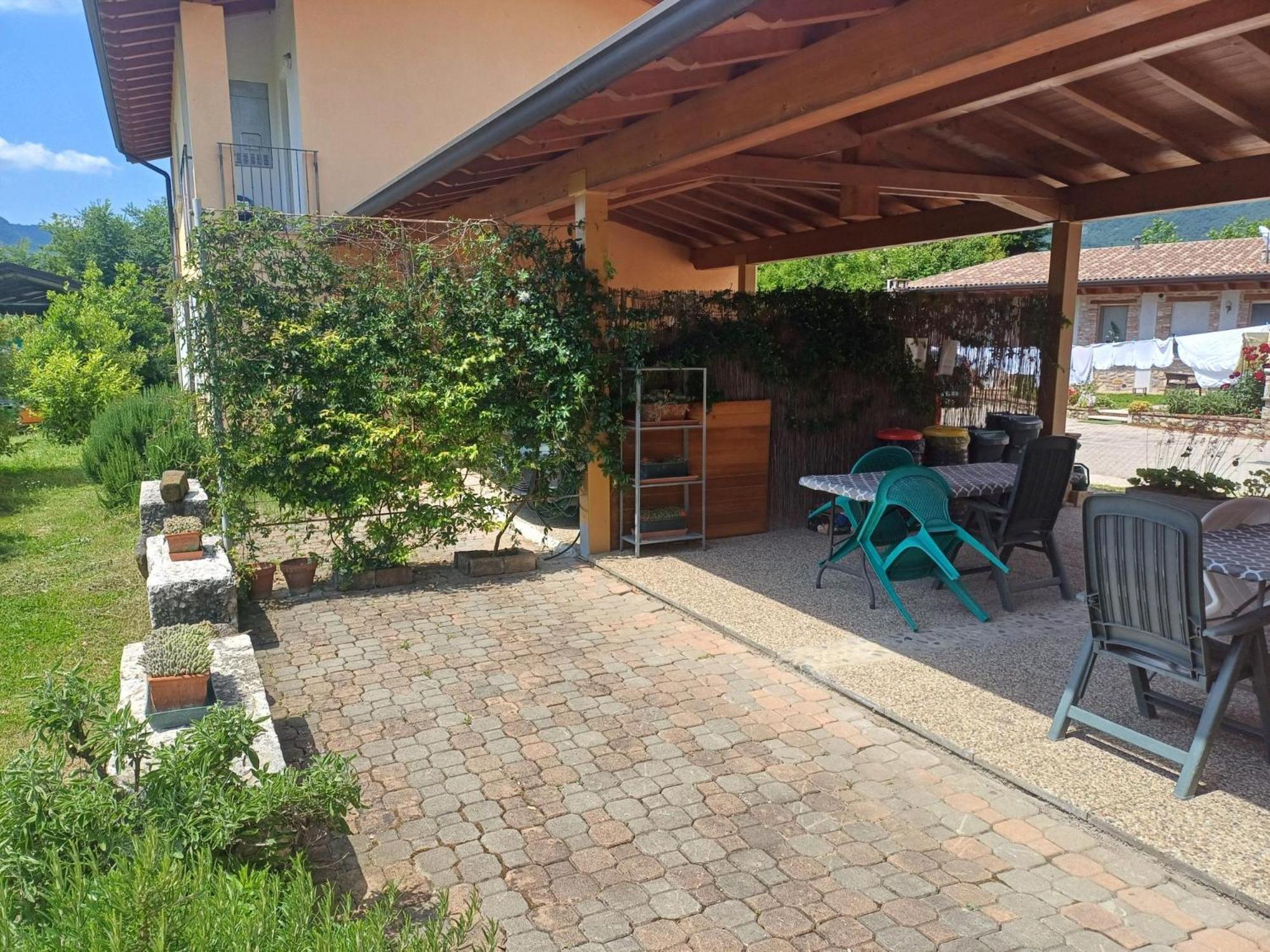 Appartement Cascina Legnago Trilocale A 6 Chilometri Da Salo' à Villanuova sul clisi Extérieur photo
